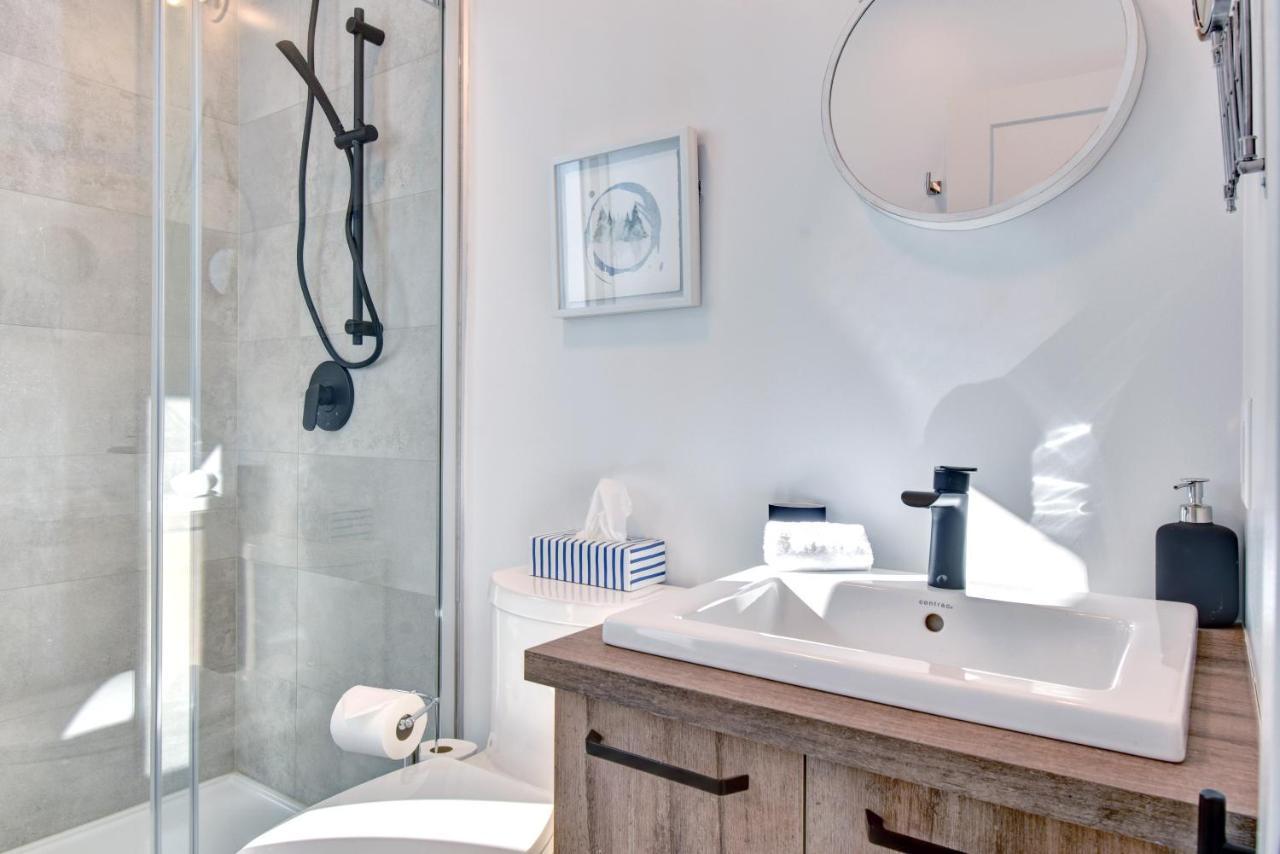 La Conception Chalet Serenity - Mont Tremblant Ski - Spa Sauna Wifi Tv Privet Chic Modern House 빌라 외부 사진